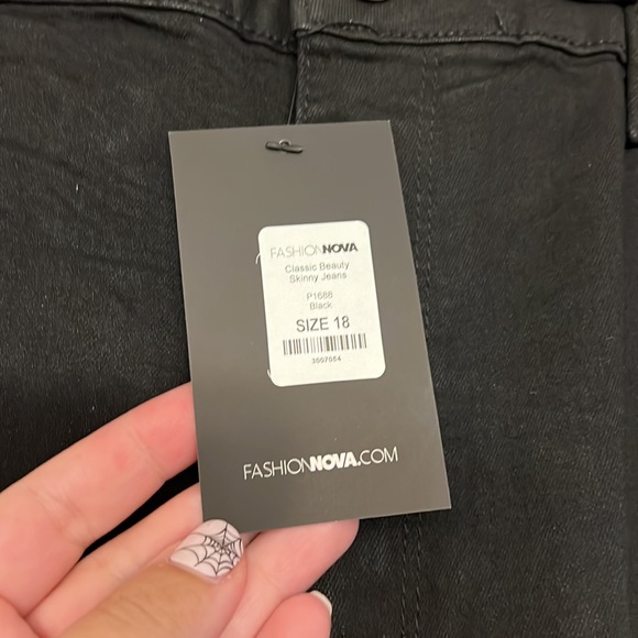 NWT Fashion Nova Jeggings 18 - Picture 4 of 7